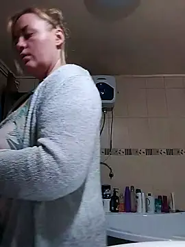 Mommygetnaughty live sex cam