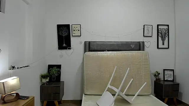 Sophia_abad7 live sex cam