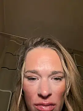 vinique99's cam snapshot