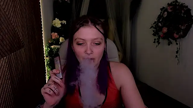 Kiki_shay live sex cam