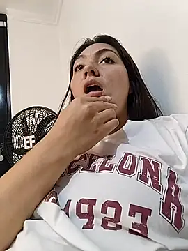 katha_steele_'s cam snapshot