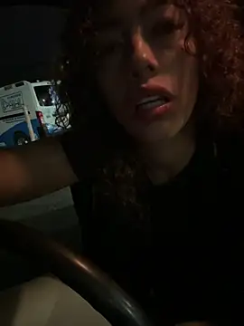 roxyrougee live sex cam