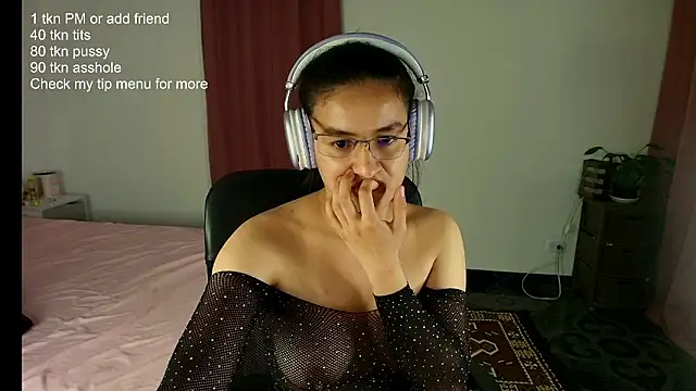 ChloeSanchezx's cam snapshot