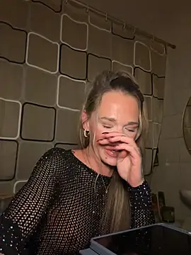 vinique99's cam snapshot