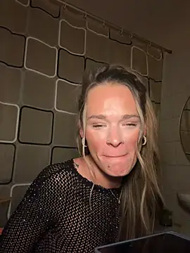 vinique99's cam snapshot