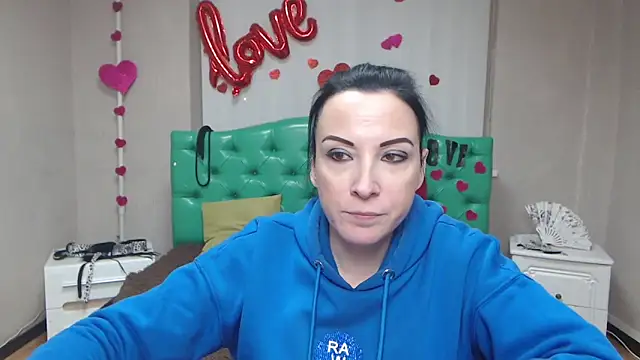 ElizabethSho live sex cam