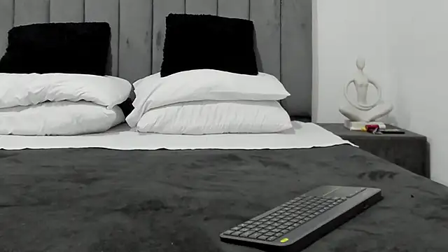 RedNDizzy's cam snapshot