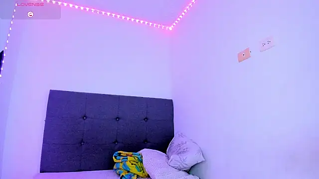 tessa__evans live sex cam