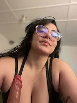 Lia_flowers live sex cam