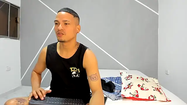 Sexy777Couple live sex cam