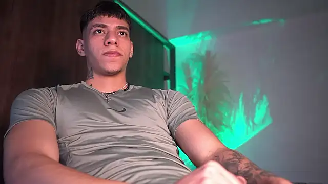 Josep_Davies live sex cam