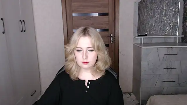 Kristy-Max's cam snapshot