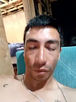 lakiste69-35's cam snapshot