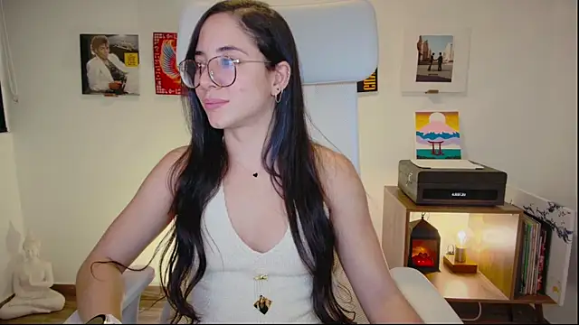 adriana__sosa_'s cam snapshot