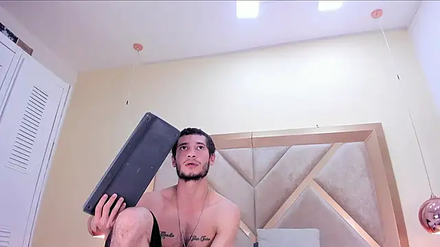 EthanCollen live sex cam
