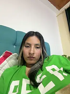 Cami_Leon2's cam snapshot