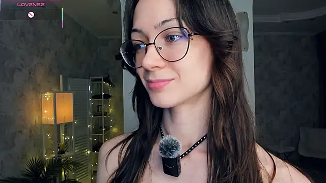 ReneeLippeatt's cam snapshot