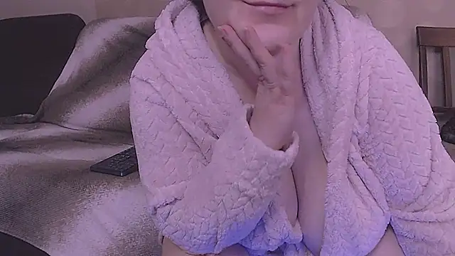 SoftLia's cam snapshot