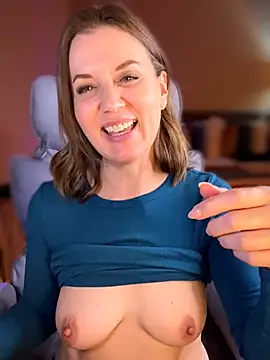 MaiseKnox live sex cam