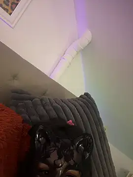 nouvhitta's cam snapshot