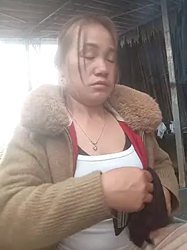 cutebobi's cam snapshot