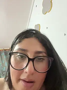 croftsmila live sex cam