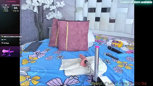 Mariam_Rossee's cam snapshot