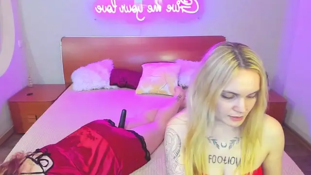 MagicEyess live sex cam