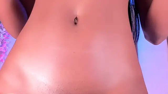 BriannaRoses live sex cam