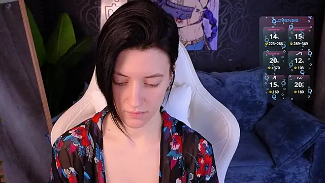 roxy_riot_'s cam snapshot