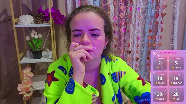 Luisa_Rosee's cam snapshot