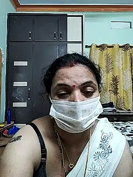 bhavyasri_55's cam snapshot