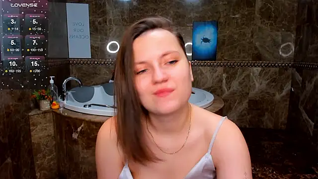 MelindaTin's cam snapshot