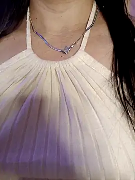 Sofia-Cam live sex cam