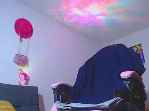 MARIANAWEED live sex cam