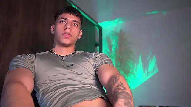 Josep_Davies live sex cam