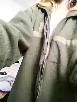 KratosAfroditacs live sex cam