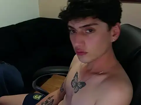 mrpicklesx23 live sex cam