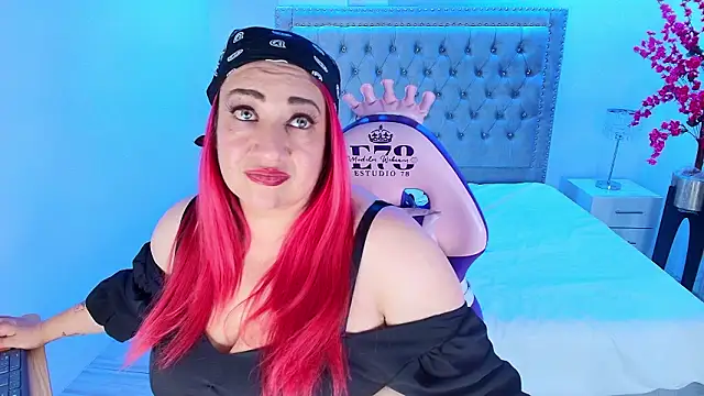 Hannah_andrews's cam snapshot