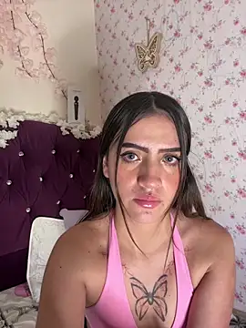 LunaaBlossom's cam snapshot