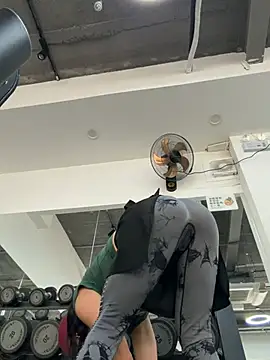 LaudingElastase live sex cam