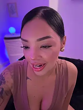 JennLeMoka's cam snapshot