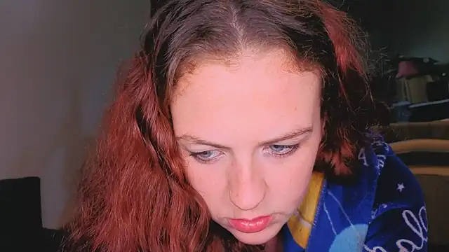 ENGLISHEMILY_69's cam snapshot