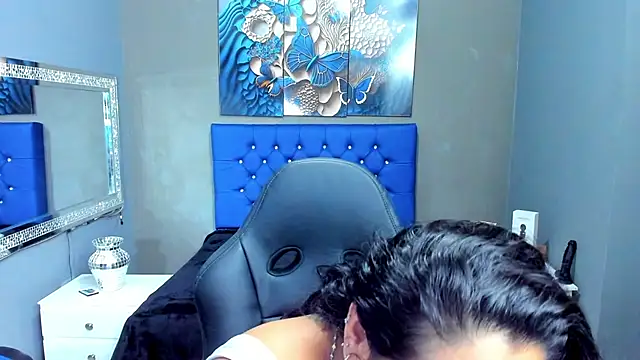 NikolPervertUnlimit's cam snapshot