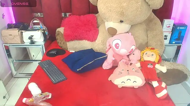 Ginna_doll live sex cam