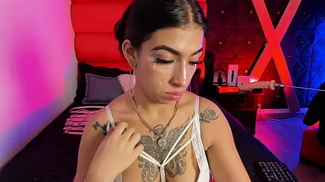 TeennNaugthy18's cam snapshot