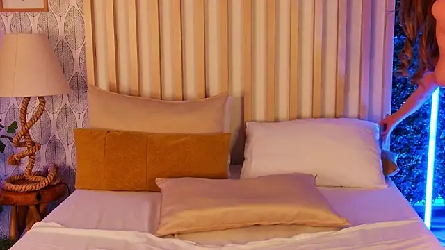 AnyaLov's cam snapshot