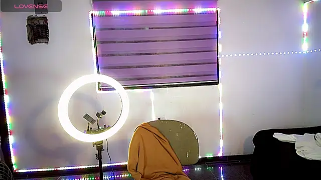 lucyangel_11 live sex cam