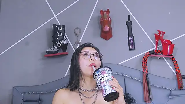 Evangeline's cam snapshot