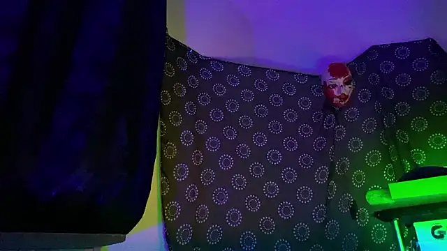 Guyst049 live sex cam